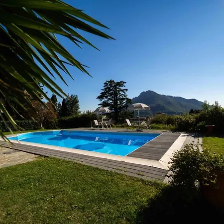 Couette-café Montebello 3*