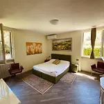 Montebello Bed & Breakfast