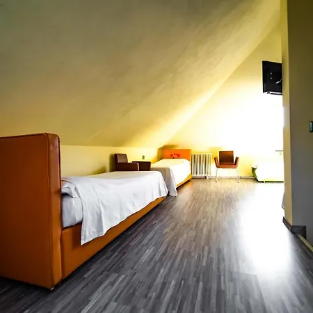 Montebello 3*