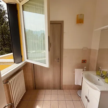 Bed & Breakfast Montebello 3*